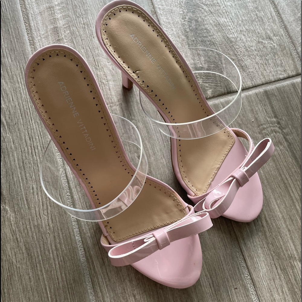 Adrienne Vittadini Light Pink Bow Heels LIKE NEW! Sz 9